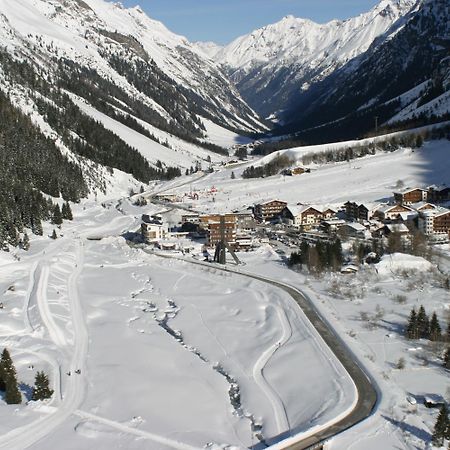 Piz-Hotel Sankt Leonhard im Pitztal Buitenkant foto